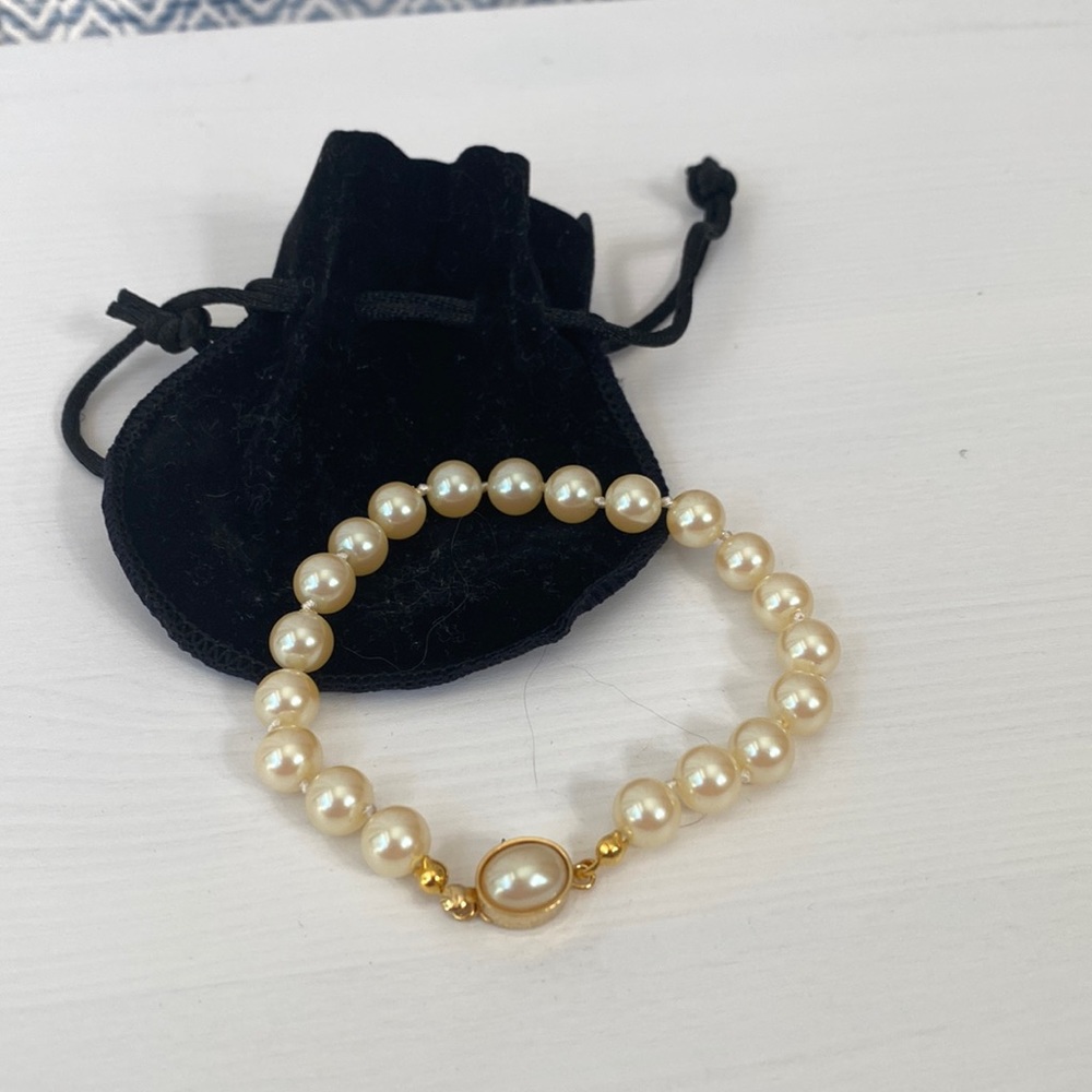 Pearl Bracelet